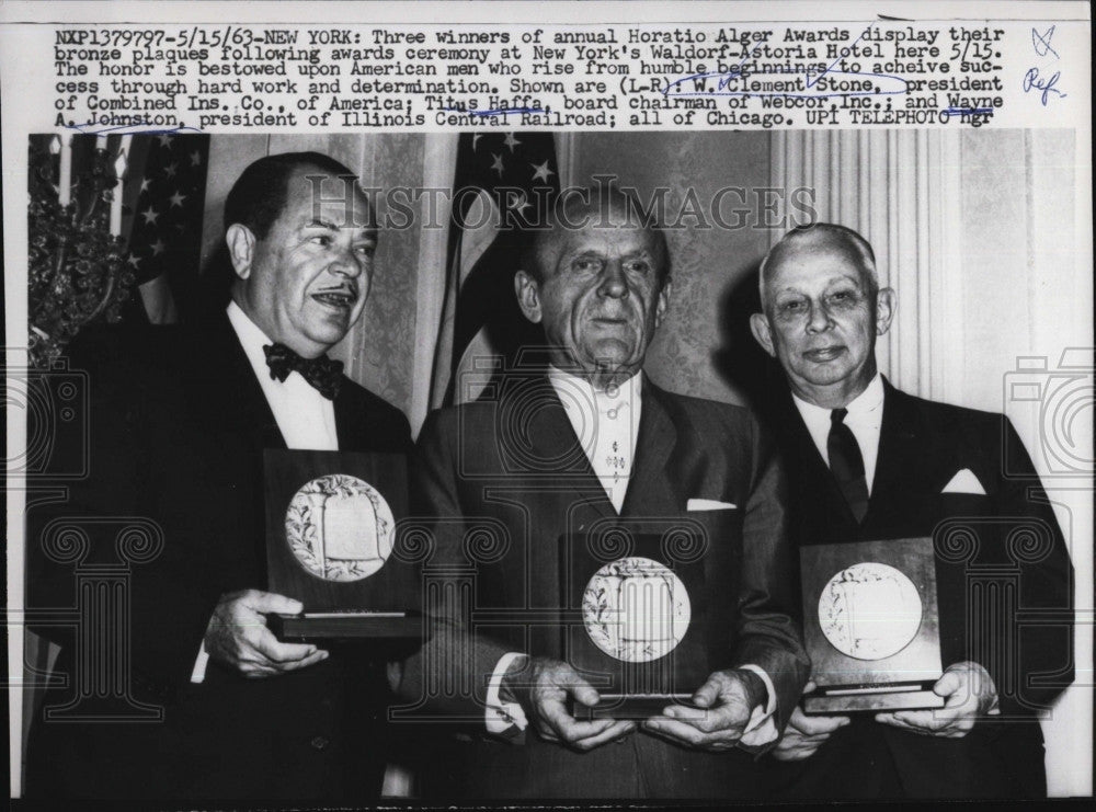 1963 Press Photo Clement Stone, Titus Haffa, Wayne Johnson Horatio Alger Awards - Historic Images