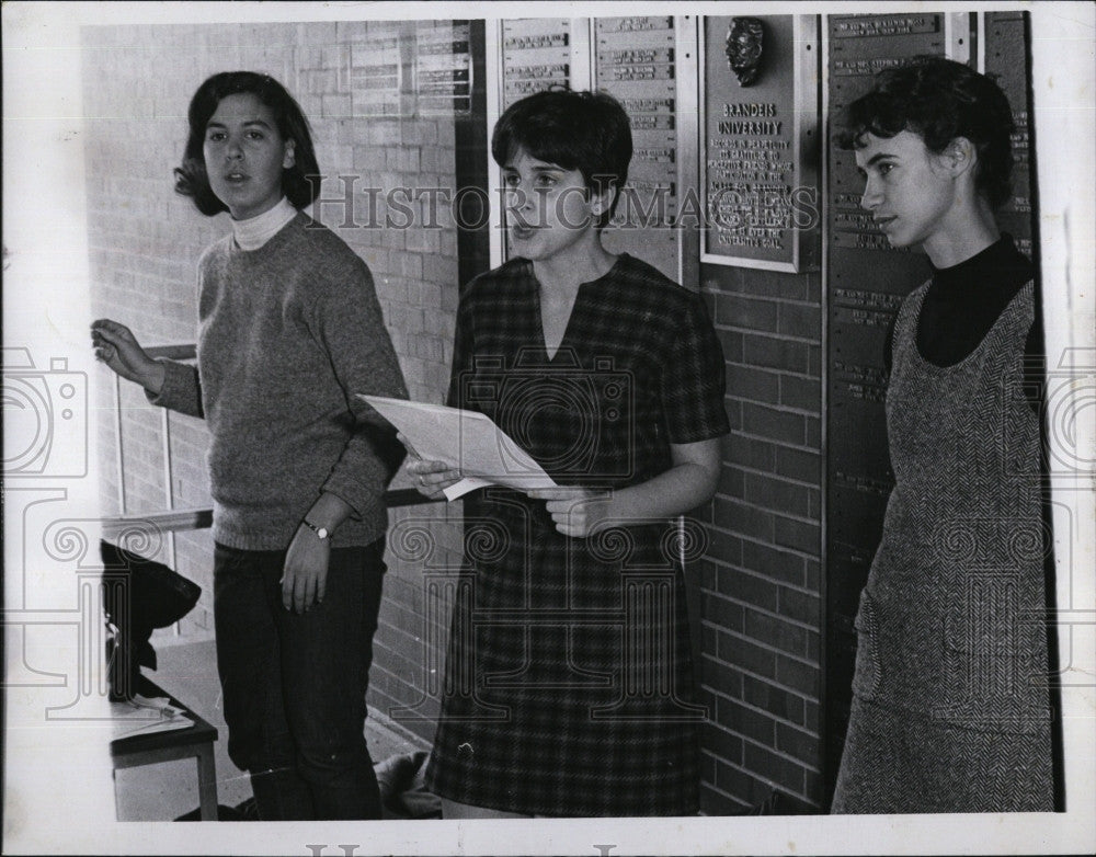 1969 Press Photo Judy Wllma Alumni of Brandeis - Historic Images