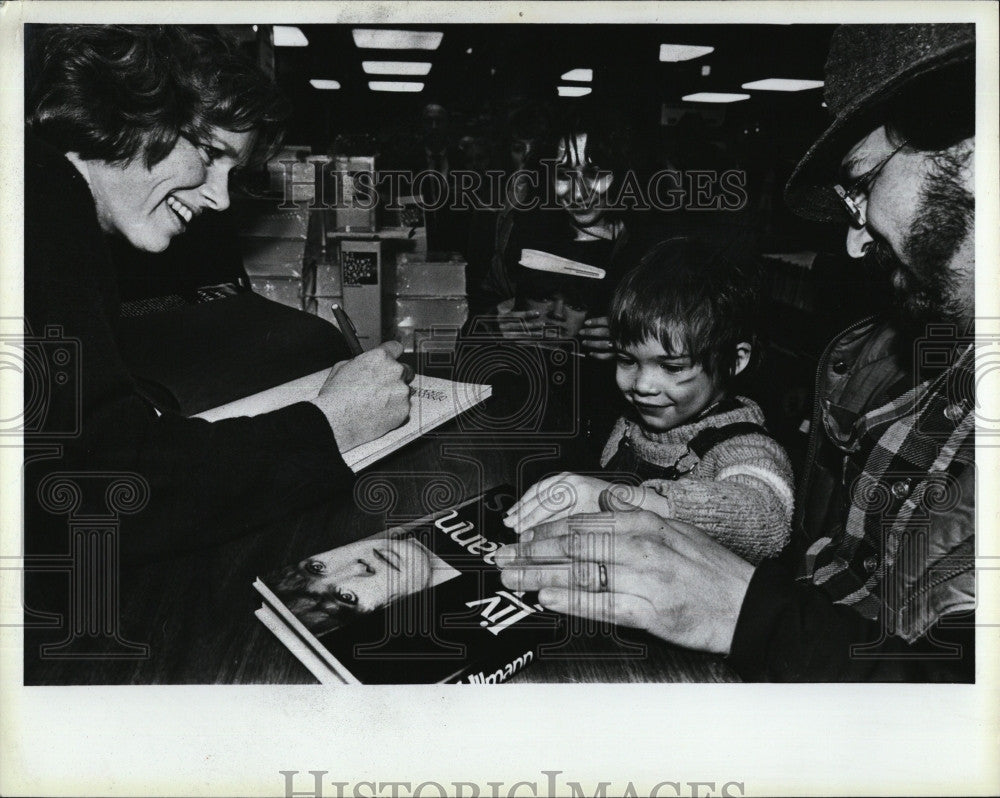 Press Photo Actress Liv Ullman - Historic Images