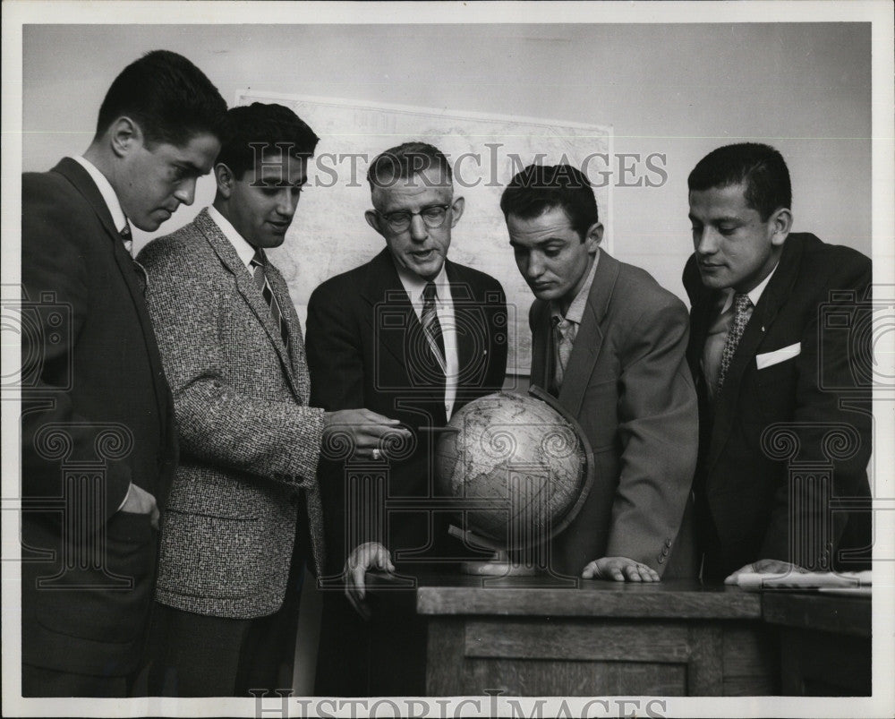 1958 Press Photo Ecuador Students Visit Boston University Alpha Phi Omega - Historic Images