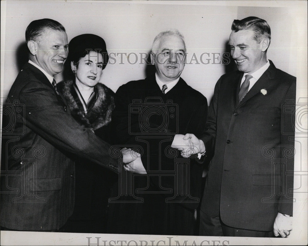 Press Photo Judge D Joseph Tauro Inducted Into Office - Historic Images