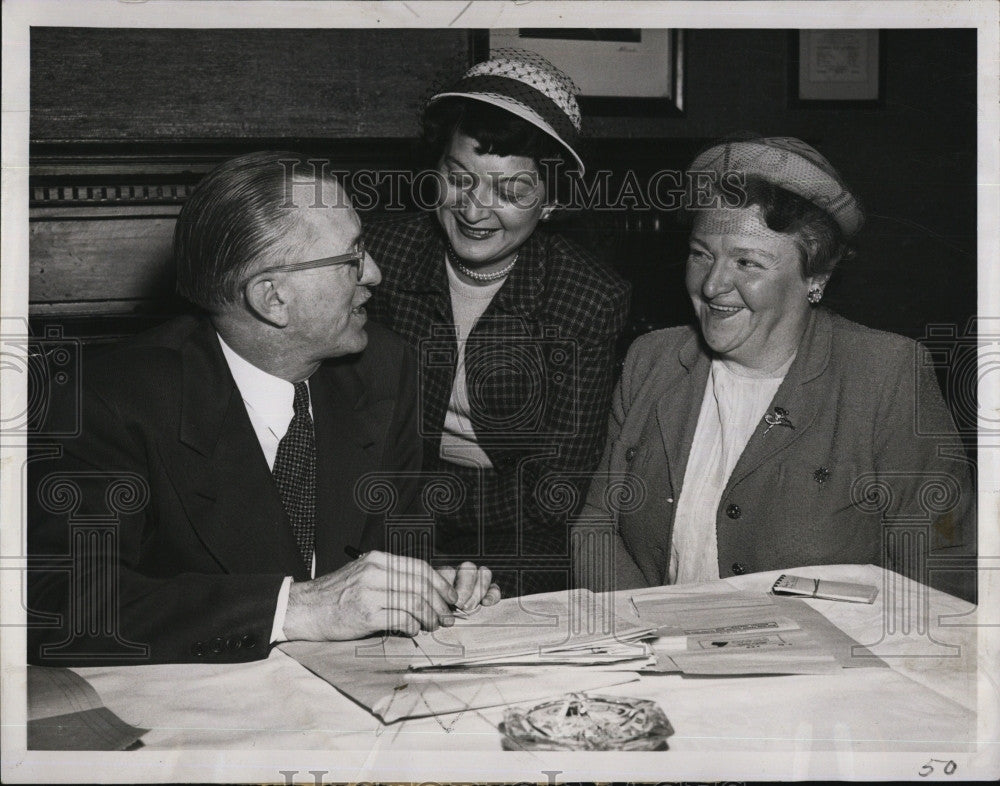 1952 Press Photo Boston Piano Fair Committee Carl Tamm Martha Biller Driscoll - Historic Images