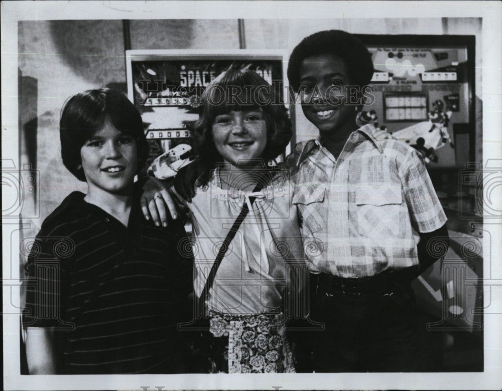 1979 Press Photo Charles Aiken,Jill Wheland,J Johnson &quot;Friends&quot; - Historic Images