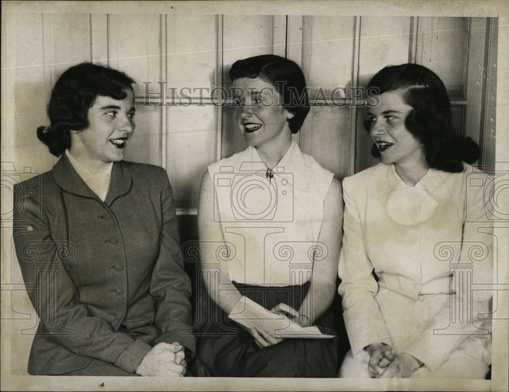 1953 Press Photo Teachers College, Adelaide Whelton,Kathleen Callahan,Barb Lynch - Historic Images