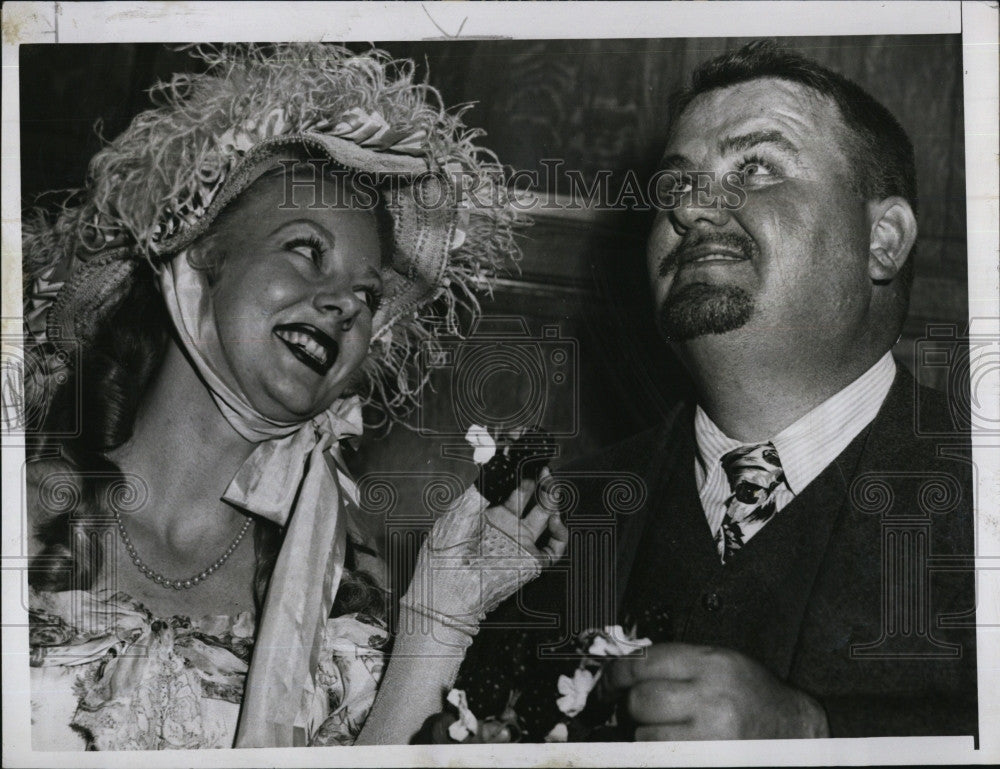 1951 Press Photo Virginia Deluce, Strawberry Queen With John Peterson - Historic Images