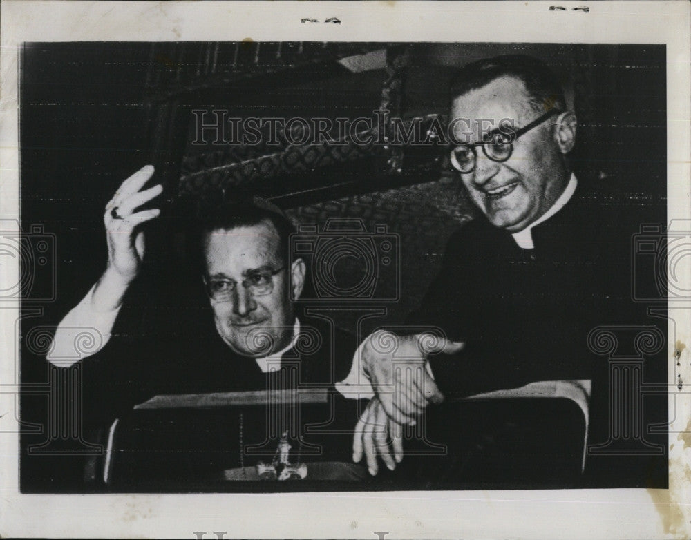 1955 Press Photo Bishop Manuel Tato Monsignor Ramon Novoa Argentina Exiles - Historic Images