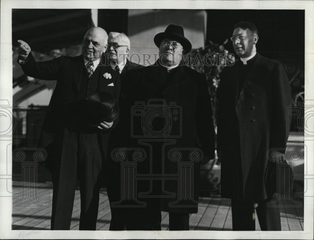 1937 Press Photo Dennis  Cardinal Doughtery,Mayor Rossi &amp; Archbishop Nitty - Historic Images