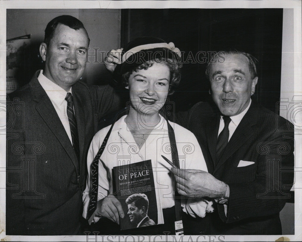 1960 Press Photo Francis Ahearn,  Eileen Kuera, Casper Dorfman at Auction - Historic Images