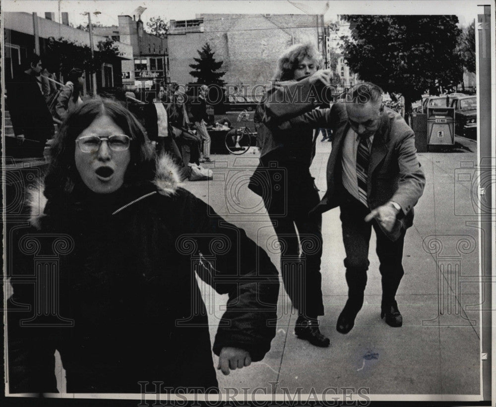 1973 Press Photo Donald Armstrong, father of convicted bomber Karleton Armstrong - Historic Images