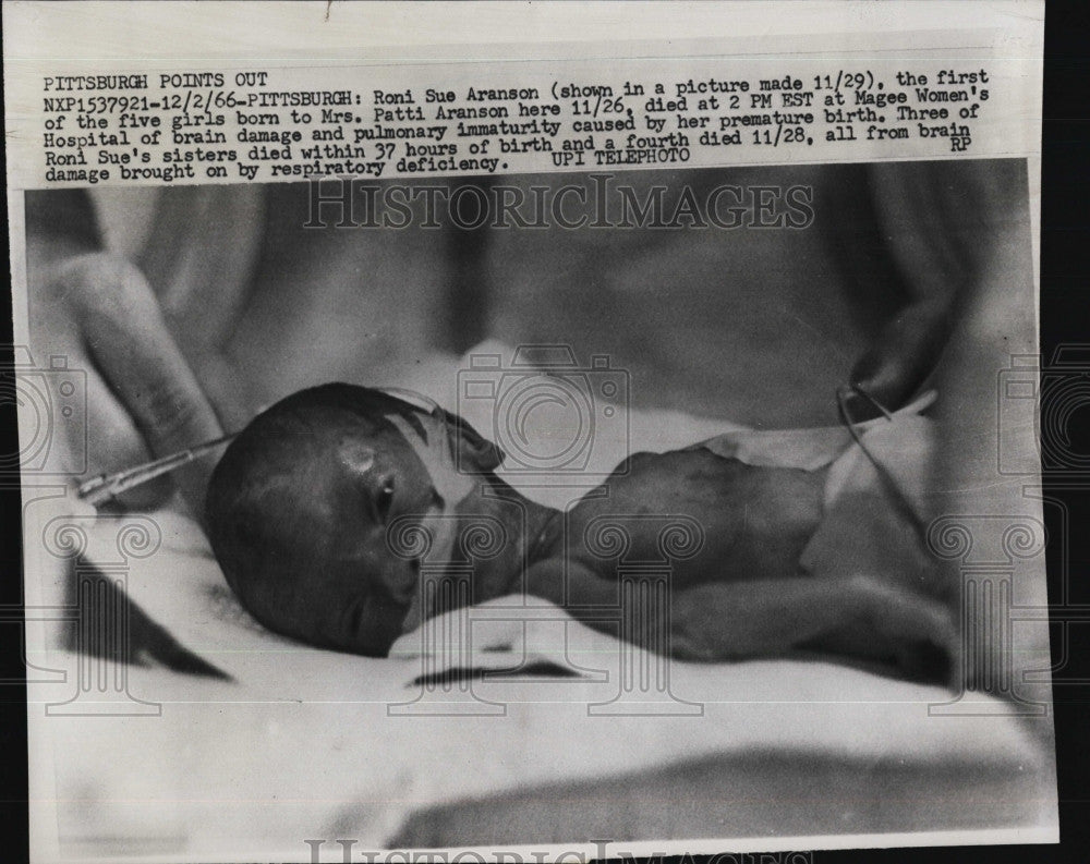 1966 Press Photo Rone Sue Aranson, first of five girls born to Mrs. P. Aranson - Historic Images