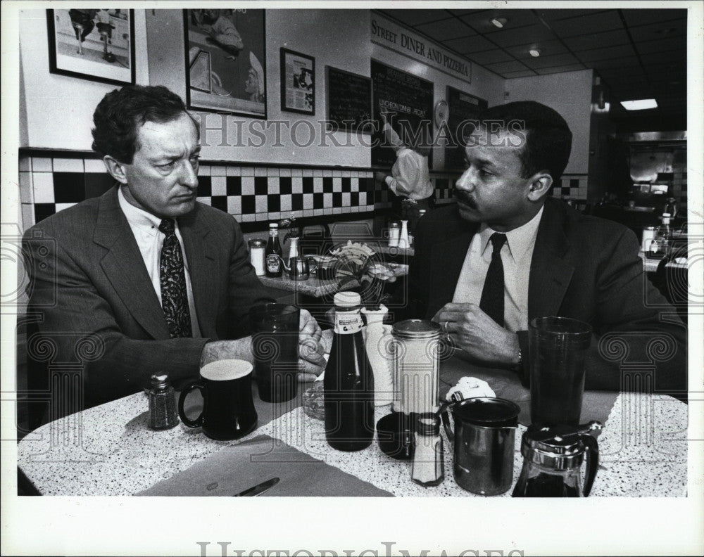 1994 Press Photo Police Commissioner Paul Evans, Suffolk County DA R. Martin - Historic Images