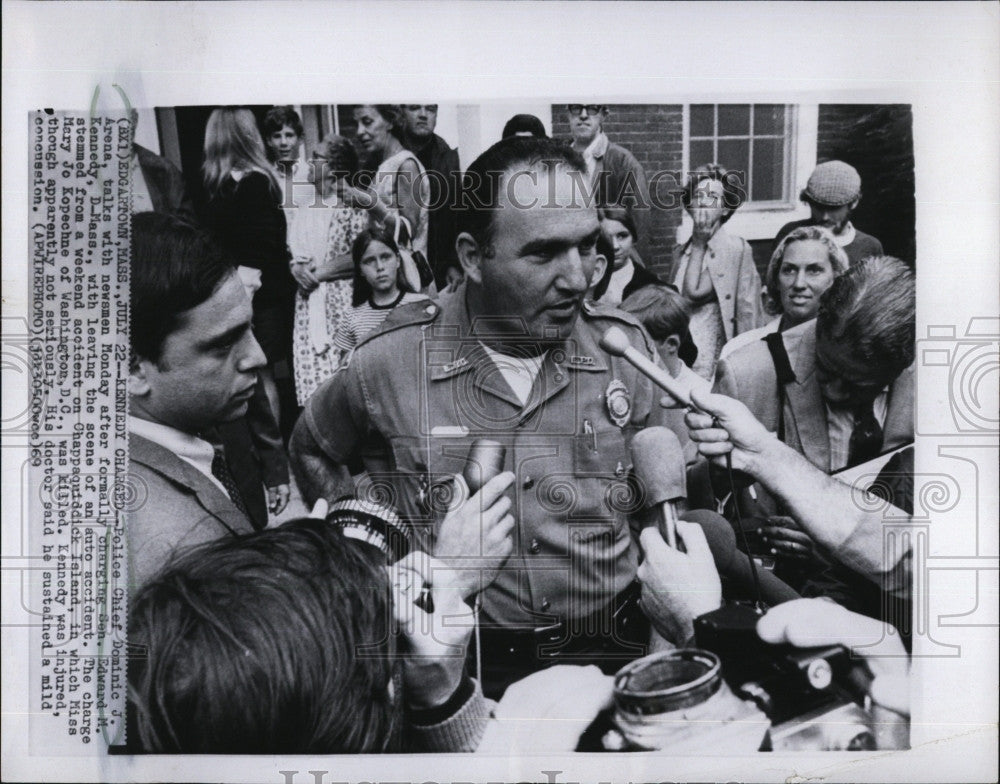 1969 Press Photo Police DJ Arena to charge Sen Ed Kennedy with leaving scene - Historic Images