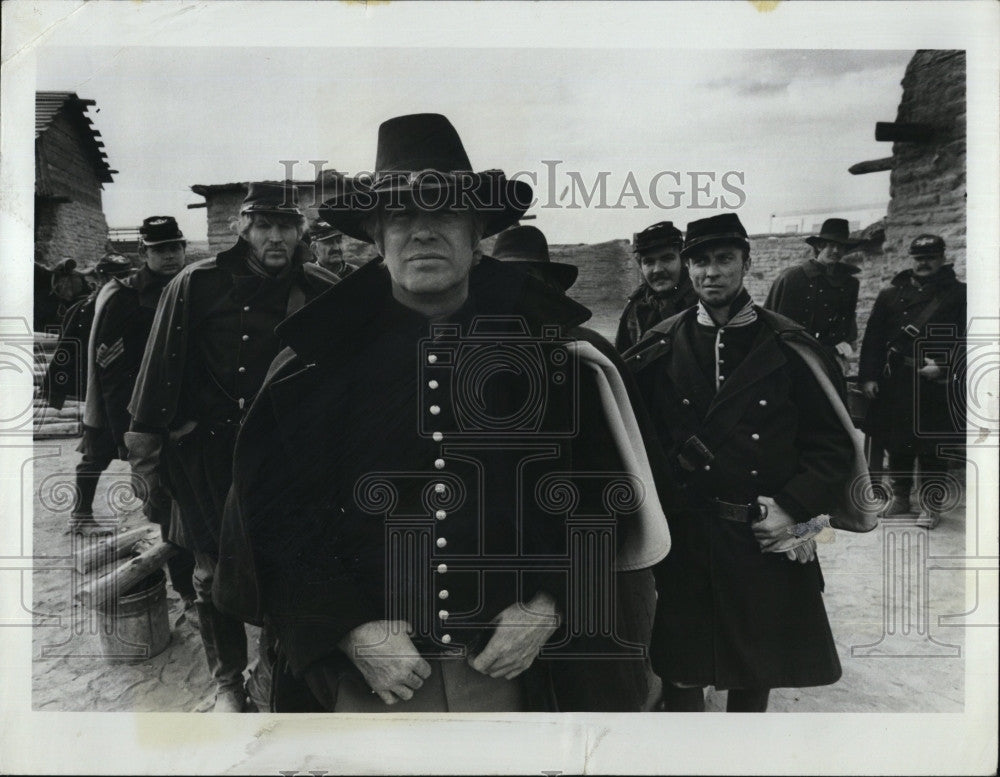 1972 Press Photo George Peppard &quot;The Bravos&quot; - Historic Images