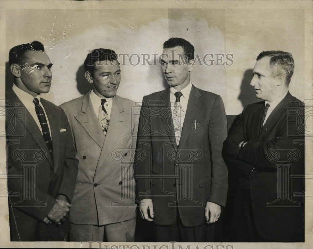 1958 Press Photo Lawyer Robert G. Woolf, Louis &amp; Walter Swank, Brothers on Trial - Historic Images