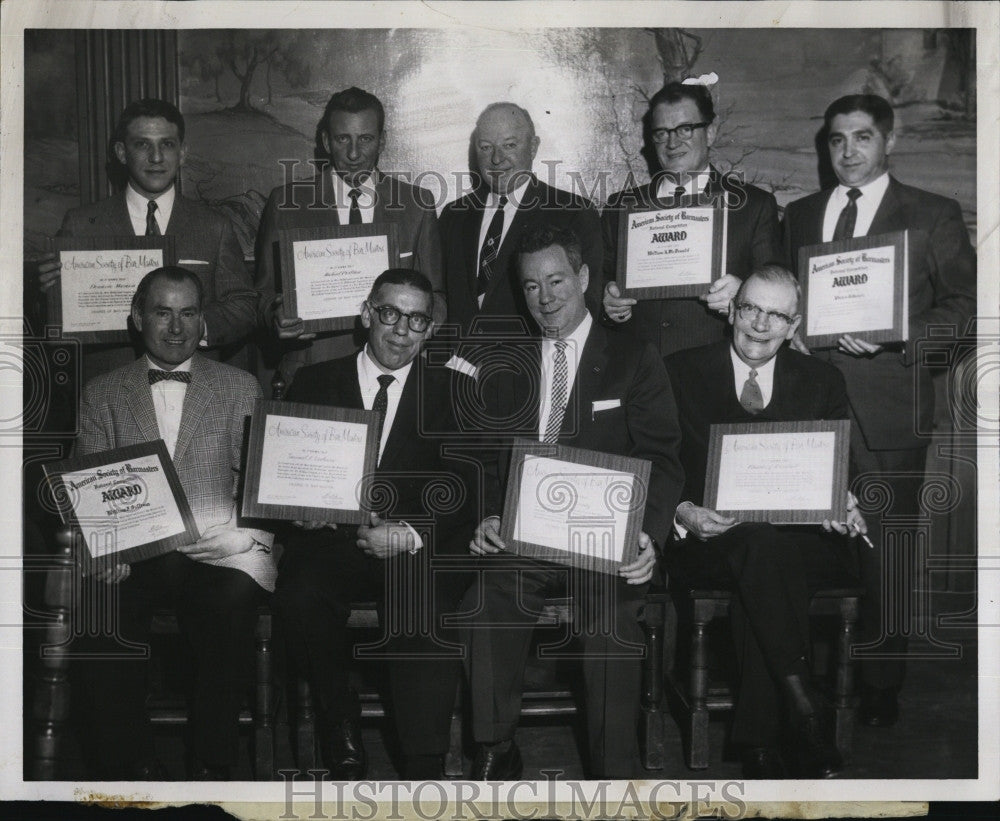 1960 Press Photo Boston Area Bartenders Award Mixed Drink Contest - Historic Images