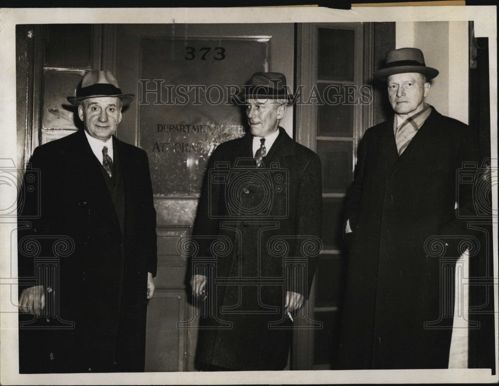 1954 Press Photo Boston Police Comm. Thomas Sullivan, Attorney Charles B. Rugg - Historic Images