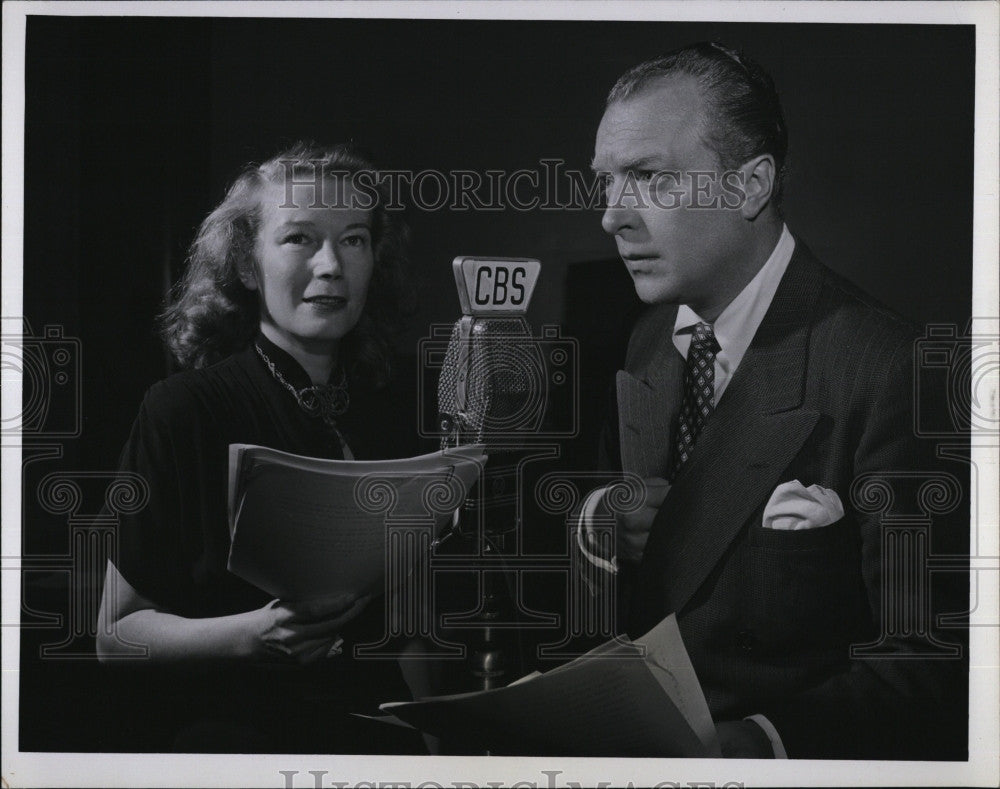 1949 Press Photo Actress Lesley Woods and Actor Staats Cotsworth. - Historic Images