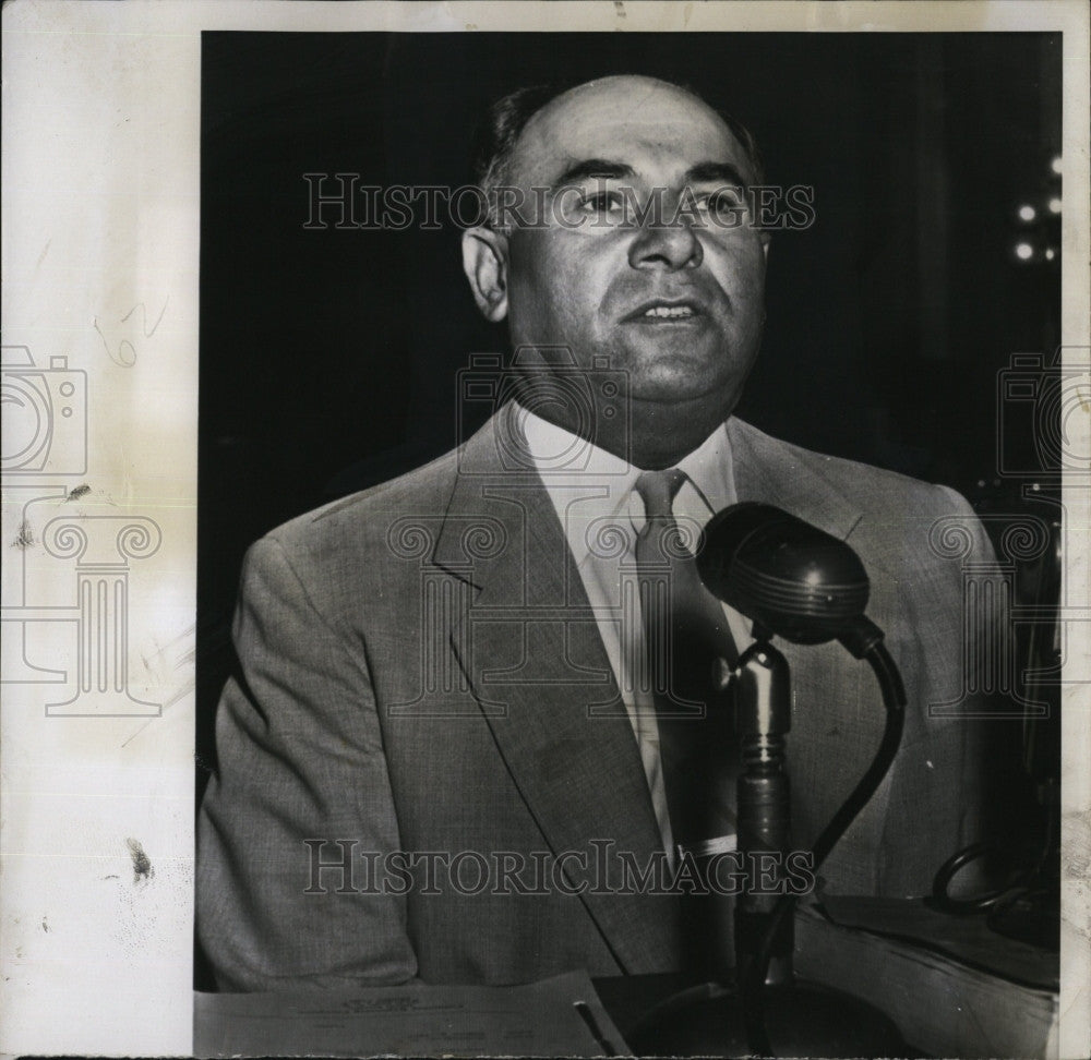 1954 Press Photo Max Woodner, brother in law of N.Y Builder testified at Senate. - Historic Images