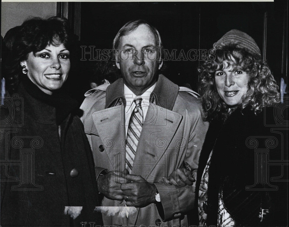 Press Photo Joanna Datillo, Mr. and Mrs. Frank Sugrue - Historic Images