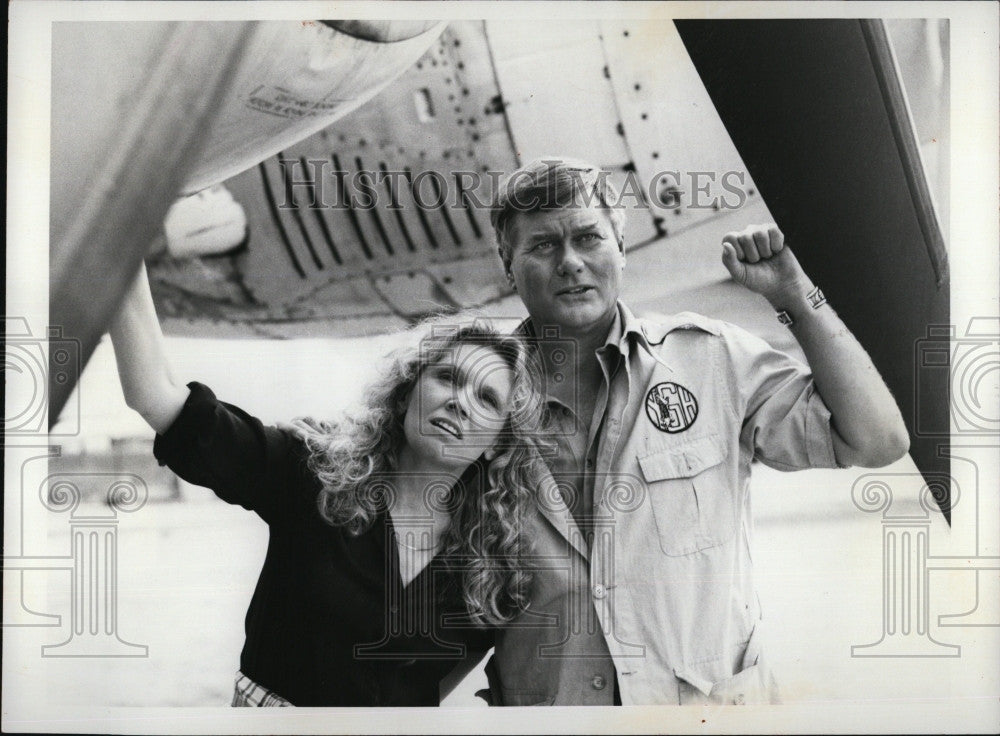 Press Photo Susan Anspach, Larry Hagman - Historic Images