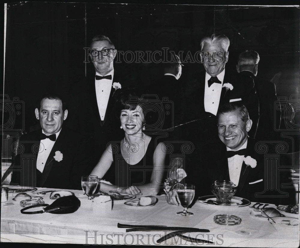 1965 Press Photo Rocco &amp; Mrs. Antonelli &amp; Gov. Volpe, Pres.  Whitmarsh - Historic Images