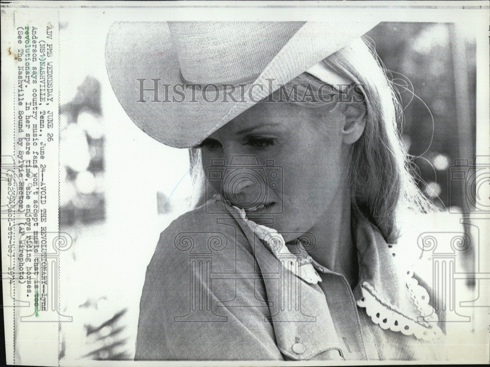 1974 Press Photo American Country Music Singer Lynn Anderson - Historic Images