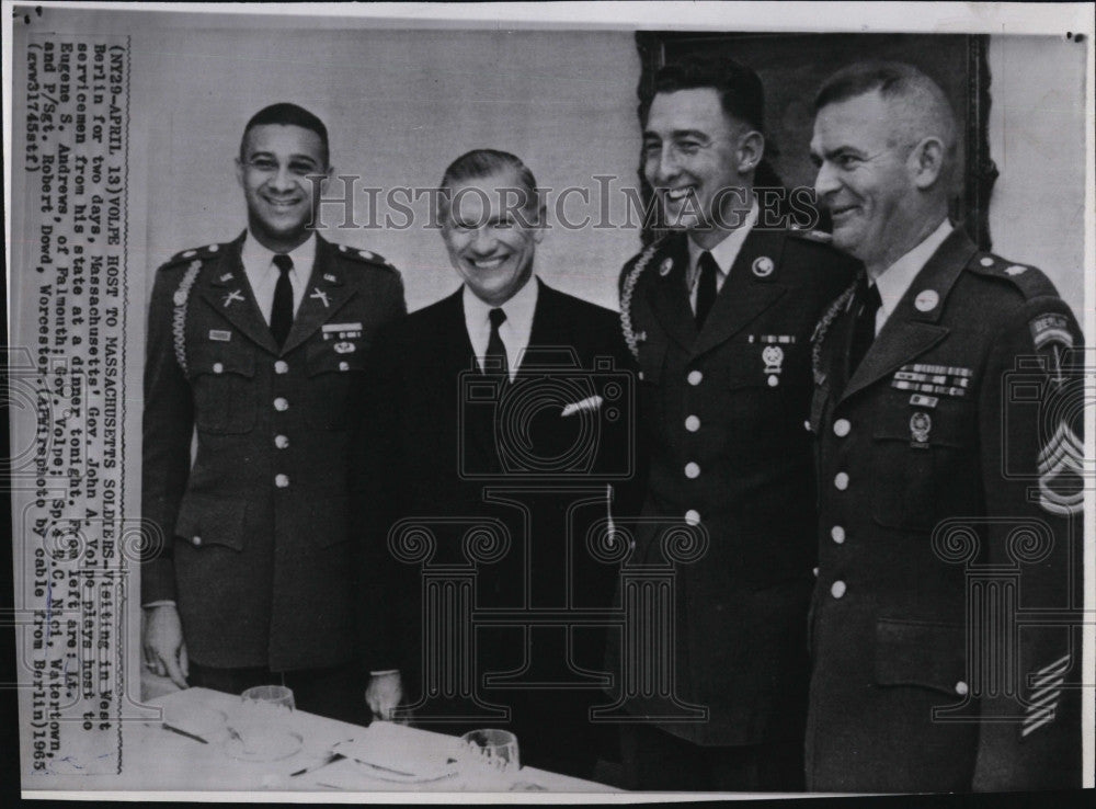 1965 Press Photo MA Governor John A. Volpe Hosts Dinner For Servicemen R.C. Nici - Historic Images