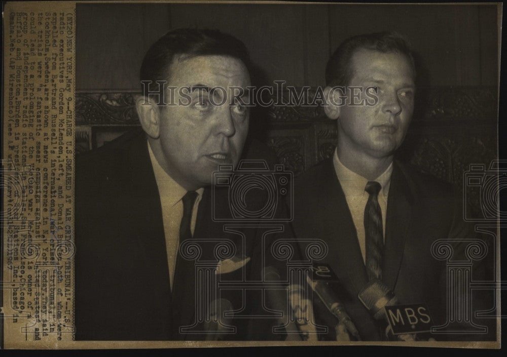 1967 Press Photo Radio execs, Donald Burden &amp; Gordon McLendon - Historic Images