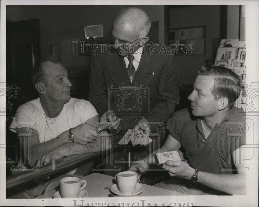 1956 Press Photo Hosp Vets Fund, J Bureau,D Johnson &amp; Dr Rolland Gasser - Historic Images