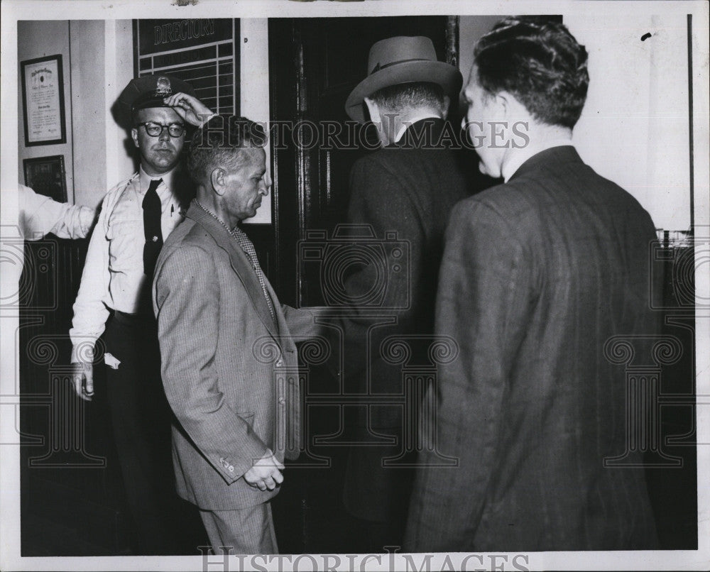 1957 Press Photo Lt John M. Burke at Revere Mass station charged with murder - Historic Images