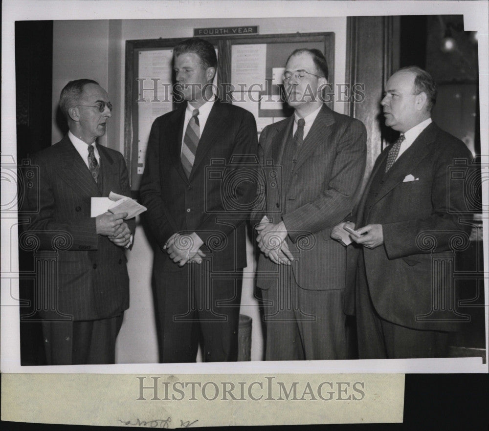 1947 Press Photo Dr.&#39;s Roger Burgoyne, Francis Lowell, Donald Anderson and Frank - Historic Images