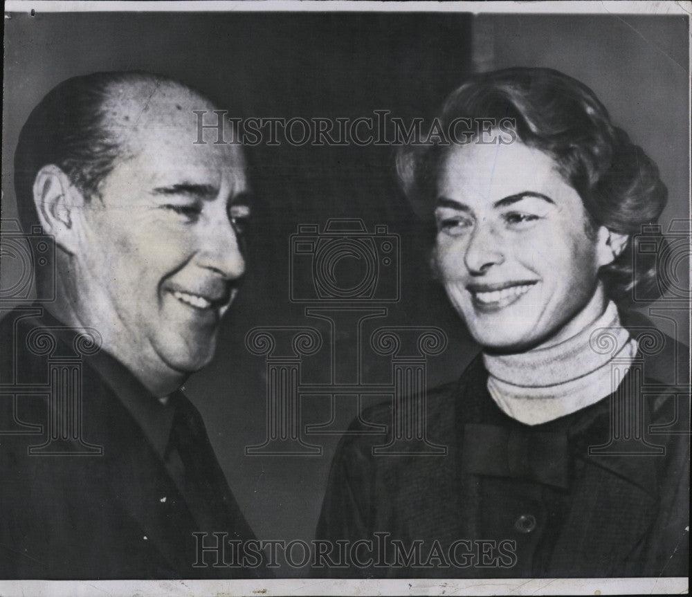 1957 Press Photo Director Roberto Rosselllini And Actress Wife Ingrid Bergman - Historic Images