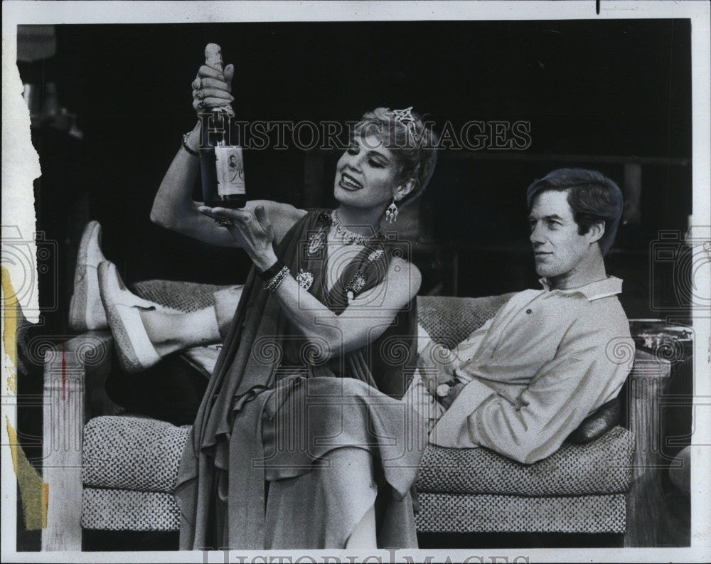 1965 Press Photo  Frank Converse &amp; Betsy Palmer for &quot;The Shadow Box&quot; - Historic Images