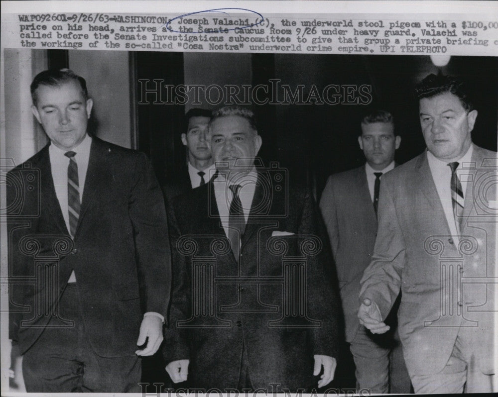 1963 Press Photo Underworld informant Joseph Valachi at Senate Investigation - Historic Images