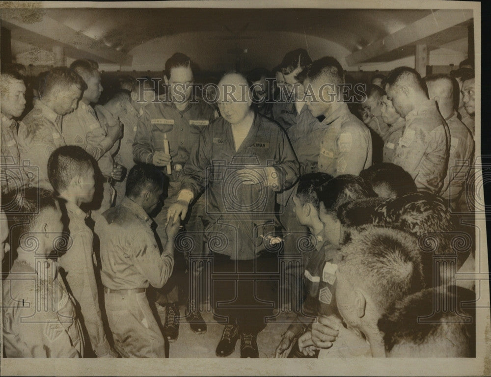 Press Photo Vicar General of the Armed Forces Cardinal Spellman visits Vietnam - Historic Images
