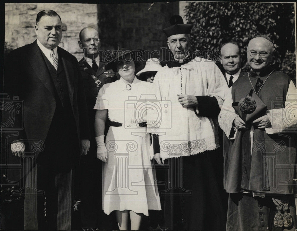 1938 Press Photo confirmation of Gov. Charles Hurley&#39;s kids w/Bishop Spellman - Historic Images