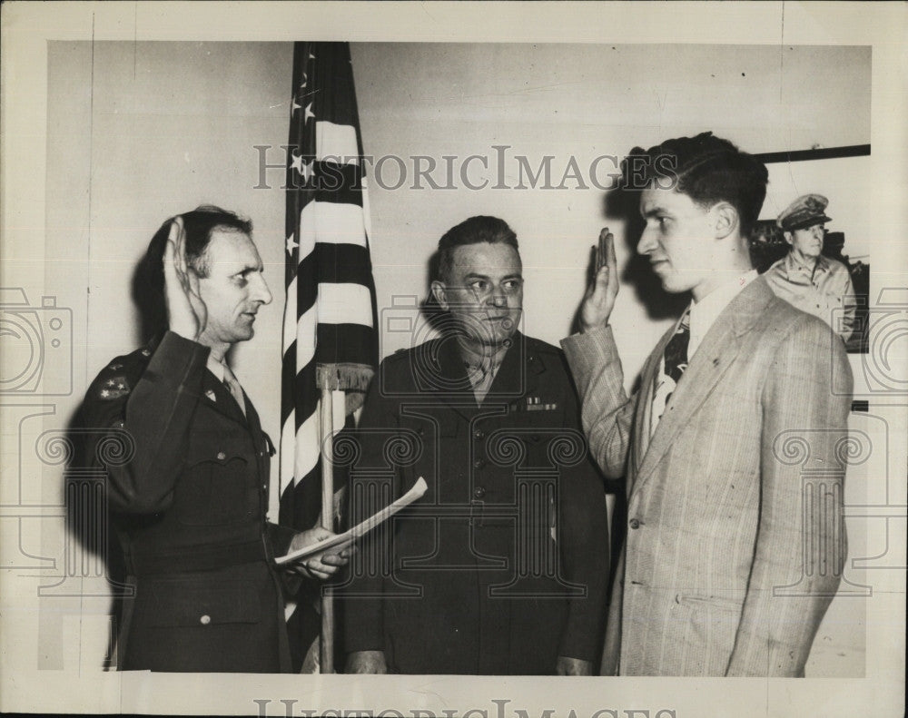 1948 Press Photo John McCluskey Major William McCluskey Army - Historic Images