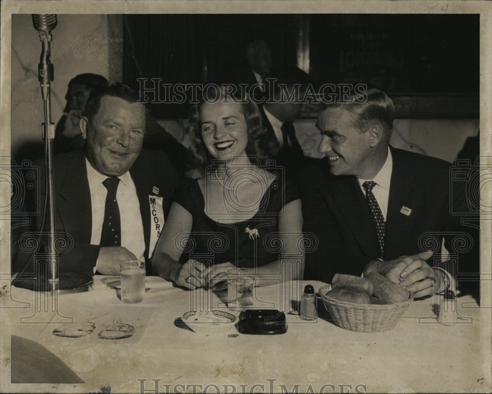 1956 Press Photo Edward J. McCormack Banquet John Moran Blinstrub&#39;s Village - Historic Images