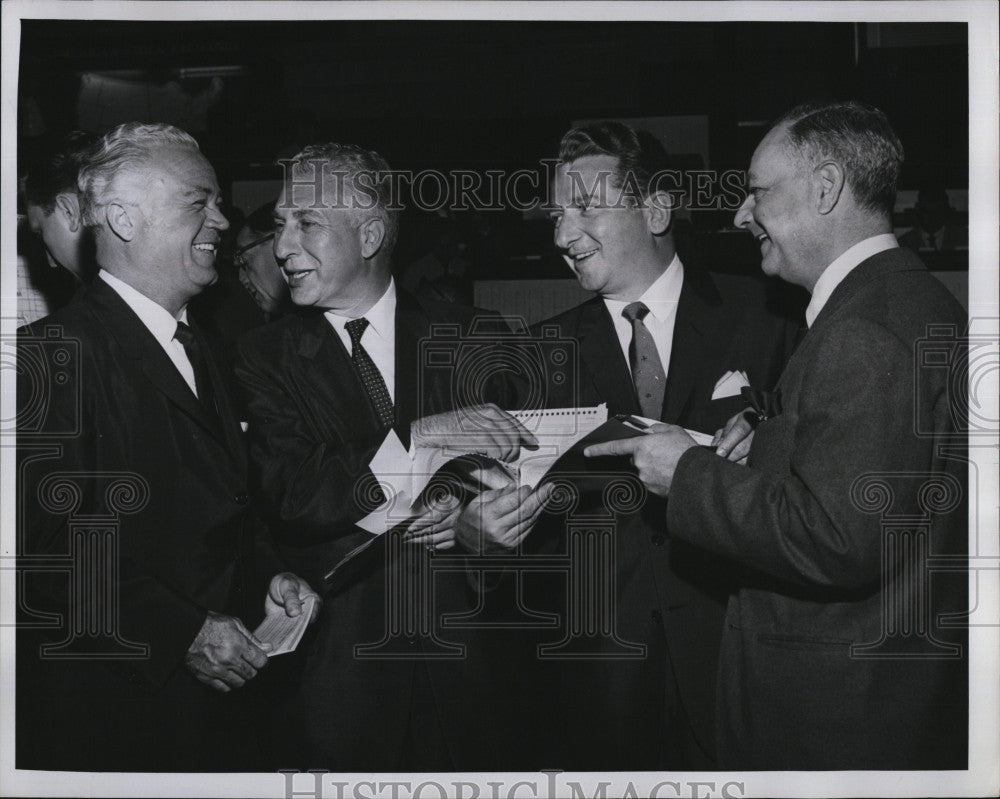 1960 Press Photo Edward McCormick Adolph Woolner Robert J. Weinstock Simon - Historic Images