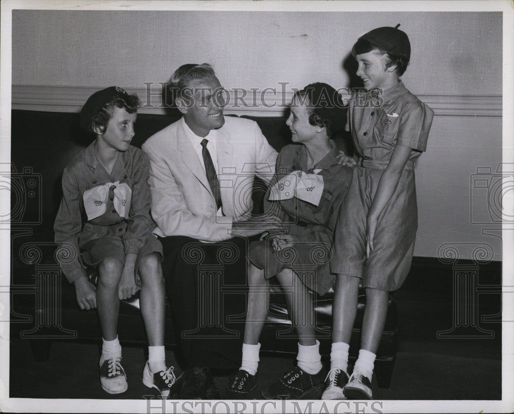 1959 Press Photo Attorney General Edward J. McCormack Jr Alice Barbara Campbell - Historic Images