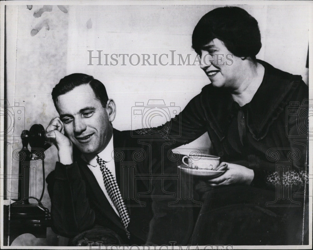 1930 Press Photo Congressman McCormack and Wife at Home - Historic Images