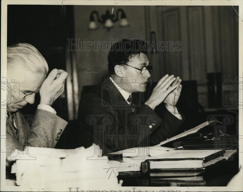 1937 Press Photo Special Counsel Geo. R. Farnum Opening Address Commission - Historic Images