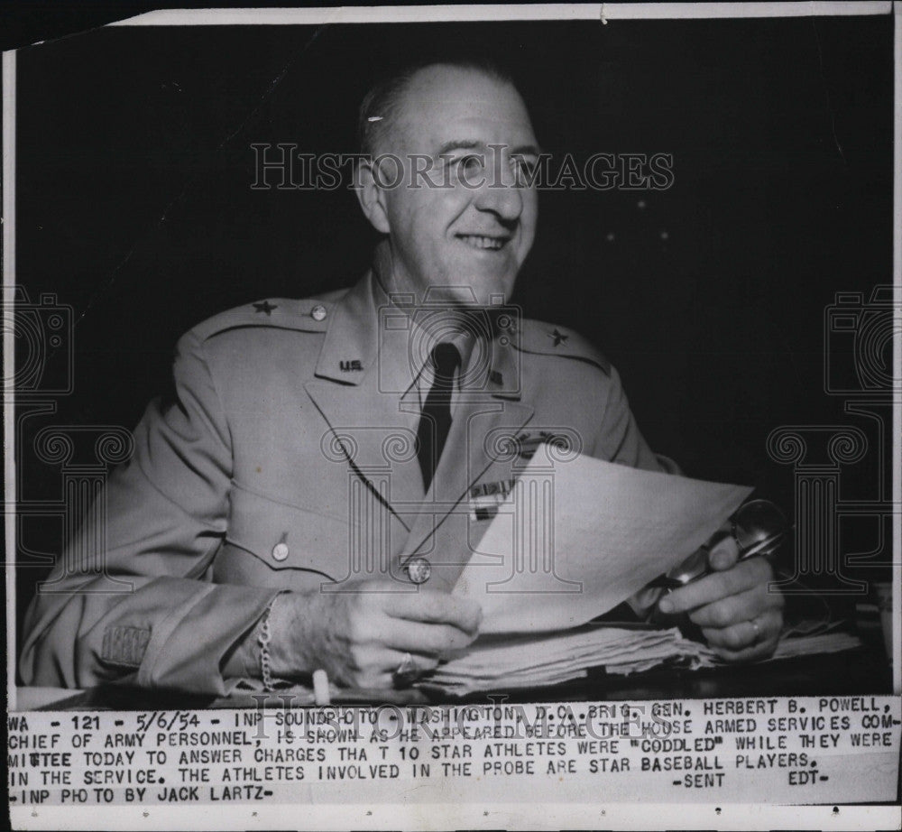 1954 Press Photo Brig Gen Herbert Powell Chief Army House Armed Services Comm. - Historic Images