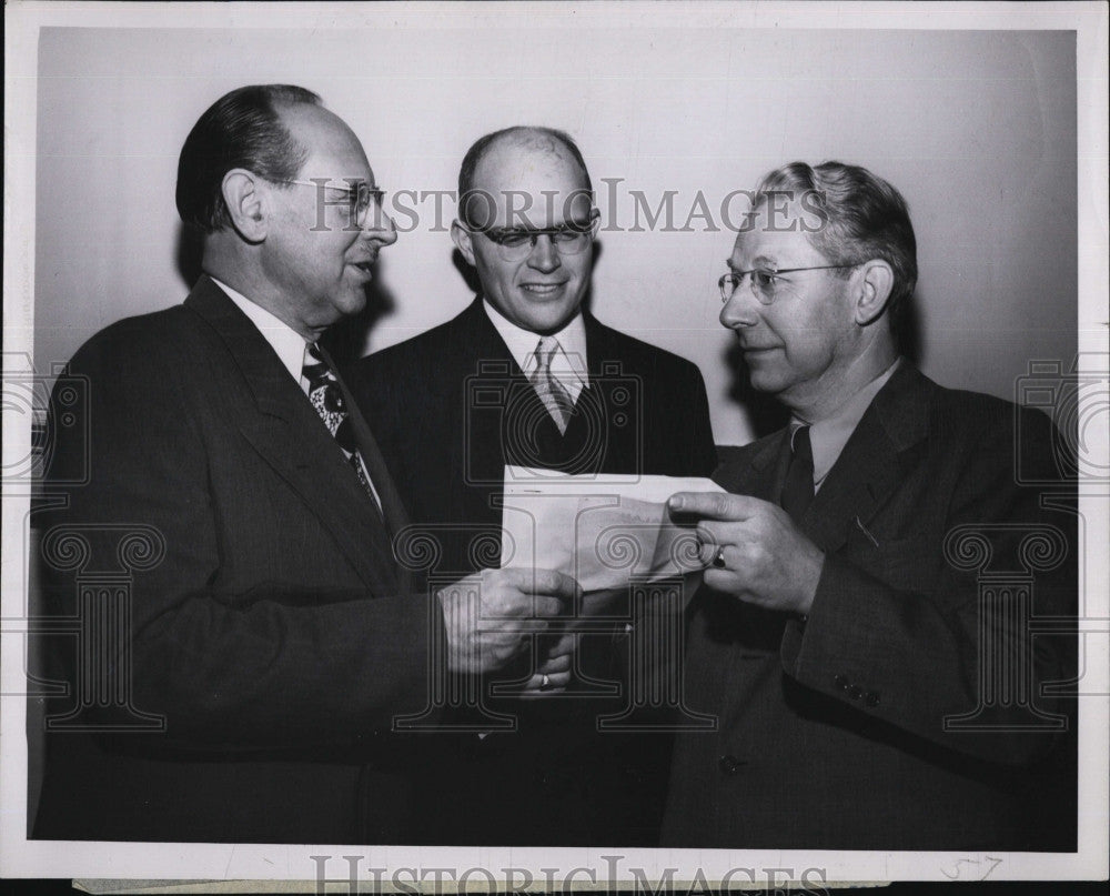 1952 Press Photo Dr. Sidney Powell Allan C. Emery Dr. Wesley Huber Evangelists - Historic Images