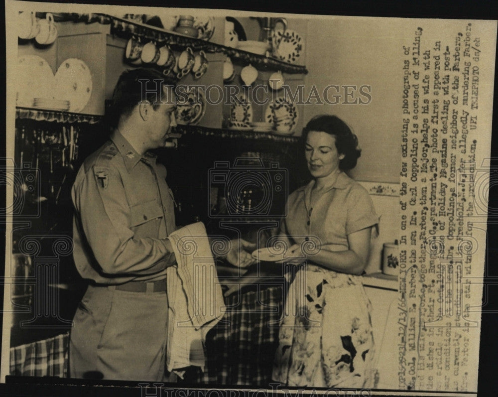 1966 Press Photo Lt.Col.William E.Farber alleged killer with his wife Marjorie. - Historic Images