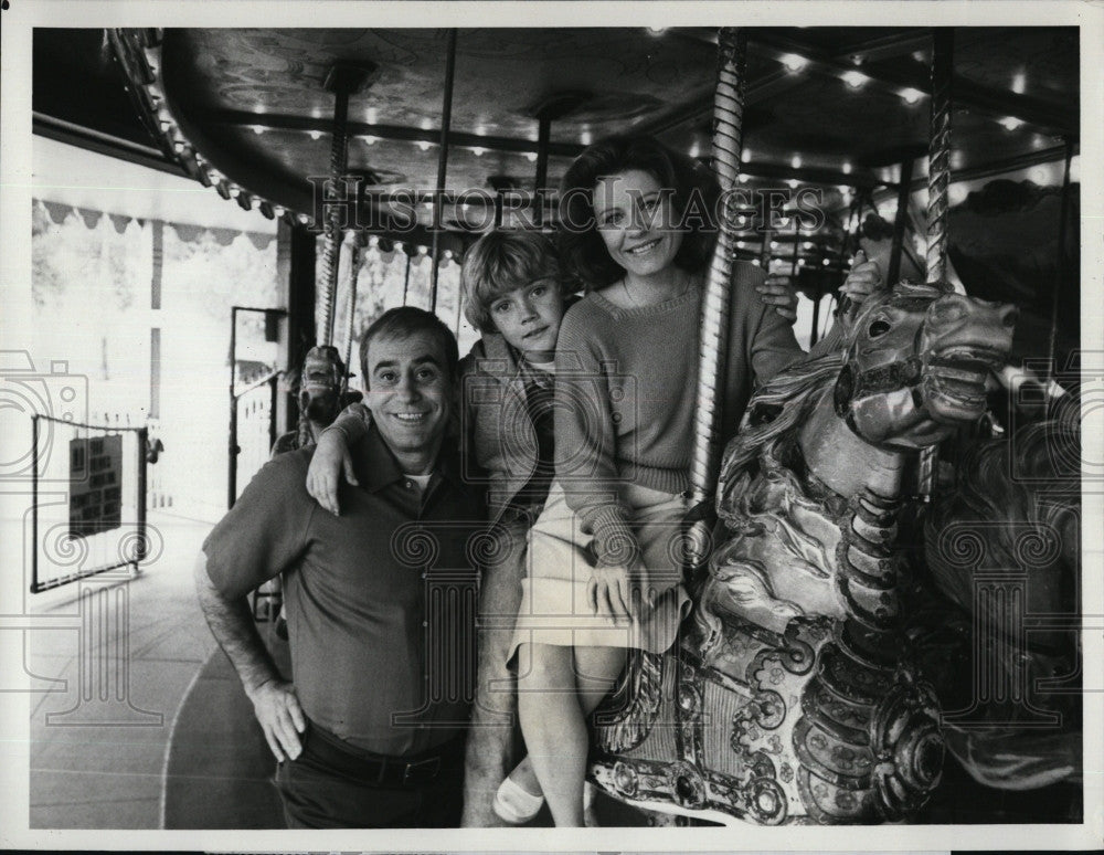 1982 Press Photo Actors James Farentino, Ricky Schroder &amp; Patty Duke Astin - Historic Images