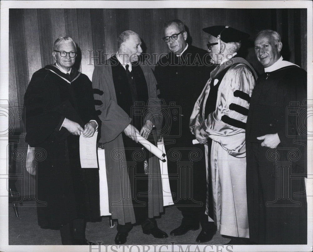 1966 Press Photo Dr. Sidney Farber awarded Honorary Doctor of Science Degree - Historic Images