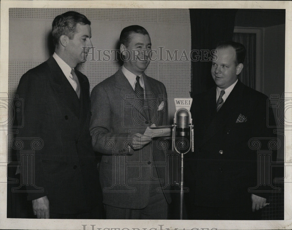 1942 Press Photo Cornelius Dalton, Jack Stanley & Ray Girardin, WEEI Radio - Historic Images
