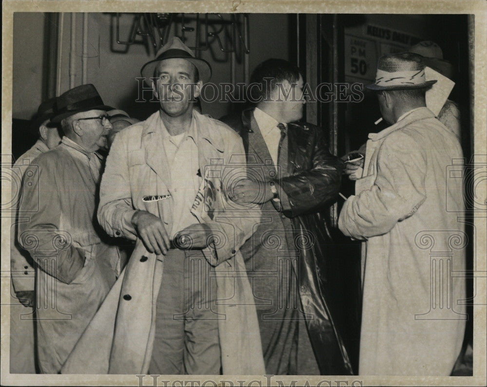 1960 Press Photo Leo Turner, Deputy US Marshall, Paul Lally - Historic Images