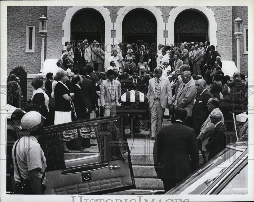 Press Photo Funeral Service for John Cody - Historic Images